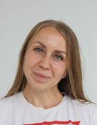 en person med blondt hår en person med blondt hår