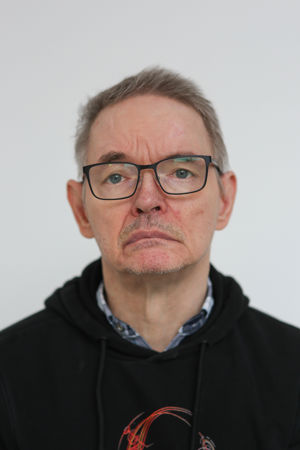 en person med briller