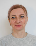 en person med blå øyne en person med blå øyne