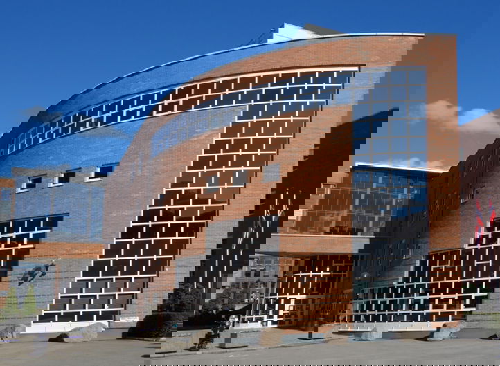 Et bilde av Oslo Voksenopplæring Nydalen. Et bilde av Oslo Voksenopplæring Nydalen.